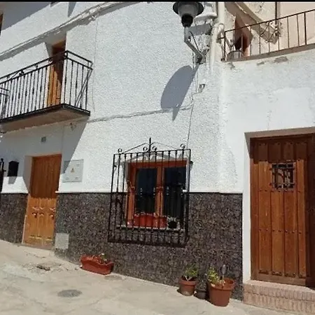 Casa De Juanita Vivienda Rural * Hinojares